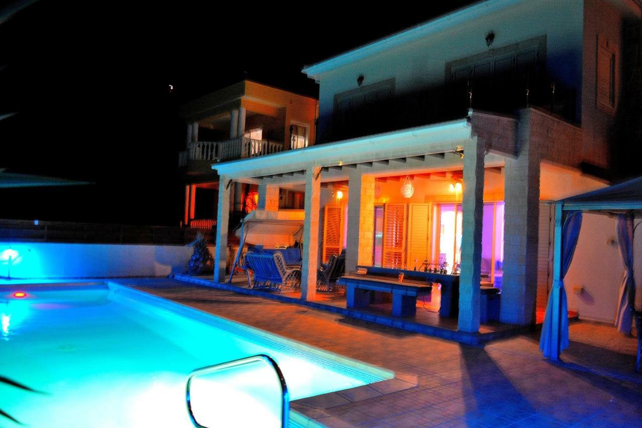Villa Ocean Breeze Pégeia Exteriör bild